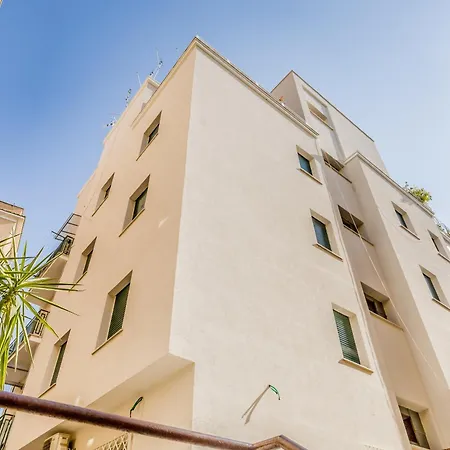Trastevere Gateway Elegant Monteverde Apartment Rome